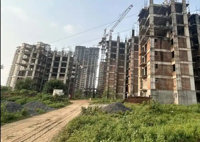Why Homebuyers Prefer New Launches Over Existing Properties in Gurgaon.